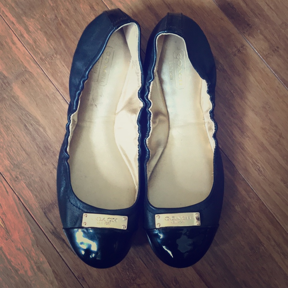 Coach flats